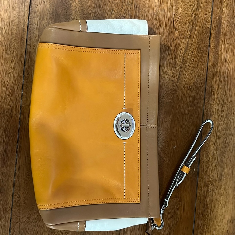 Coach purse with credit card holder included
